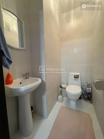 3-комнатная квартира, этаж 3 из 8, 90 м²