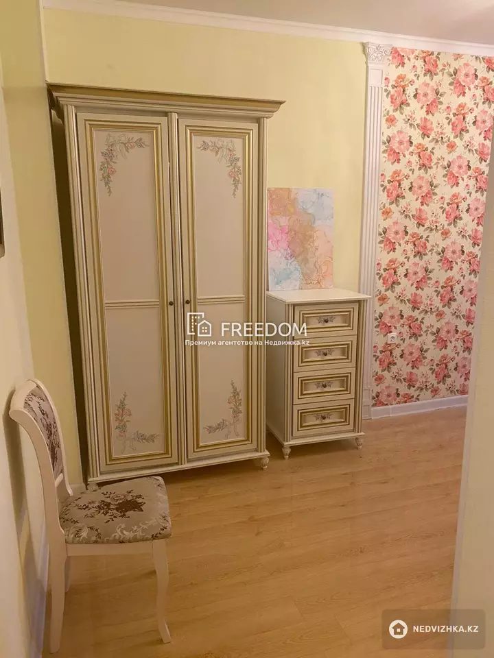74 м², 2-комнатная квартира, этаж 5 из 5, 74 м², изображение - 1