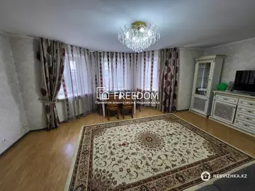 4-комнатная квартира, этаж 2 из 9, 120 м²