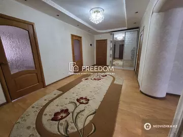 120 м², 4-комнатная квартира, этаж 2 из 9, 120 м², изображение - 1