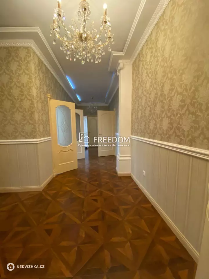 137 м², 4-комнатная квартира, этаж 9 из 11, 137 м², изображение - 1