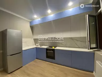 2-комнатная квартира, этаж 8 из 19, 60 м²