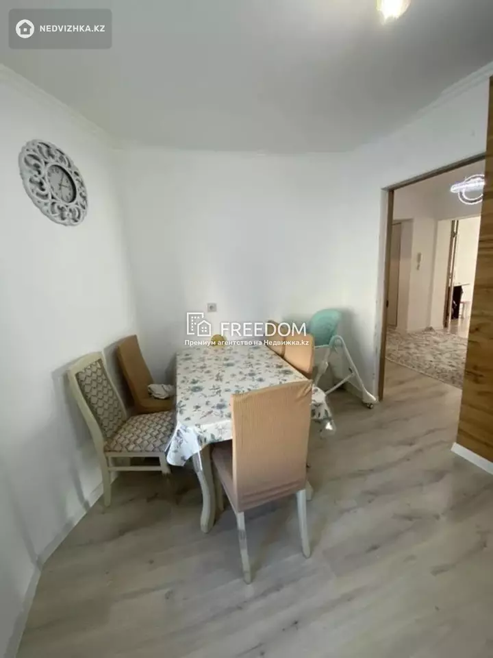 76 м², 2-комнатная квартира, этаж 2 из 10, 76 м², изображение - 1