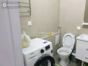 1-комнатная квартира, этаж 3 из 12, 40 м²