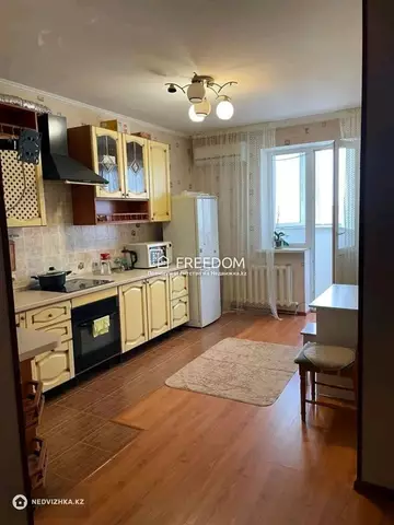 2-комнатная квартира, этаж 12 из 17, 53 м²