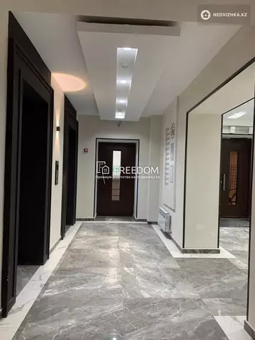 1-комнатная квартира, этаж 9 из 12, 39 м²