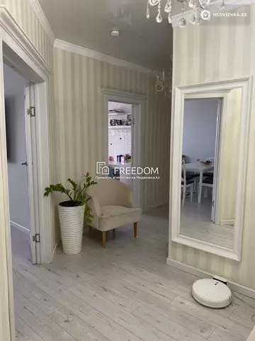 64 м², 3-комнатная квартира, этаж 3 из 12, 64 м², изображение - 0