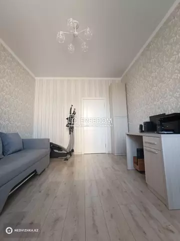 85.1 м², 3-комнатная квартира, этаж 2 из 8, 85 м², изображение - 25