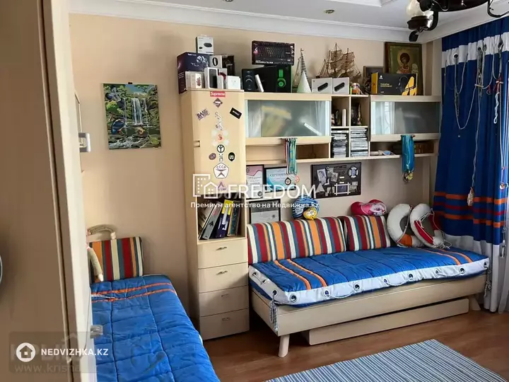 100 м², 3-комнатная квартира, этаж 2 из 4, 100 м², изображение - 1