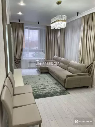 2-комнатная квартира, этаж 3 из 9, 67 м²