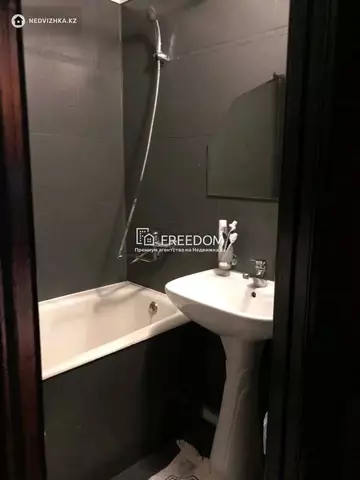 1-комнатная квартира, этаж 5 из 5, 36 м²