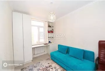 3-комнатная квартира, этаж 8 из 9, 69 м²