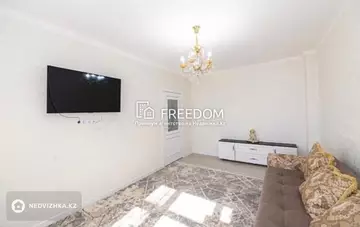 3-комнатная квартира, этаж 8 из 9, 69 м²