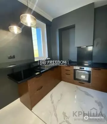 1-комнатная квартира, этаж 11 из 20, 37 м²