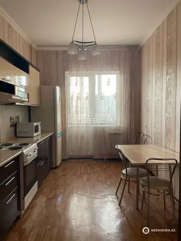 69 м², 2-комнатная квартира, этаж 3 из 17, 69 м², изображение - 1