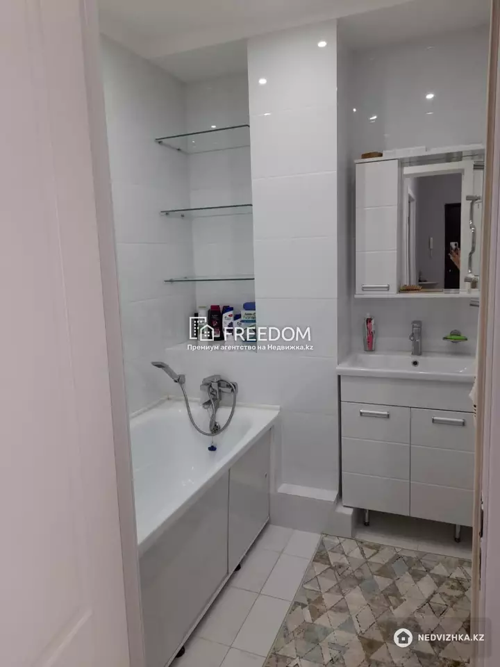 63.8 м², 3-комнатная квартира, этаж 5 из 14, 64 м², изображение - 1