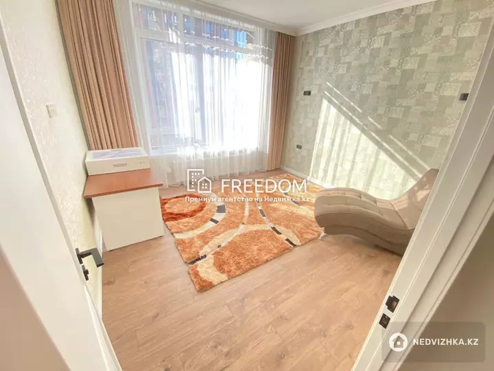 78 м², 2-комнатная квартира, этаж 5 из 18, 78 м², изображение - 1