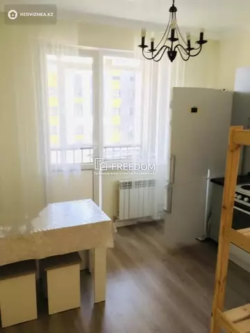 37.4 м², 1-комнатная квартира, этаж 8 из 9, 37 м², изображение - 1