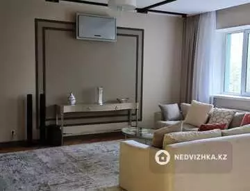 175 м², 4-комнатная квартира, этаж 2 из 4, 175 м², изображение - 7