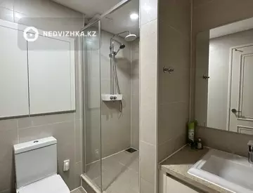 4-комнатная квартира, этаж 20 из 22, 148 м², посуточно