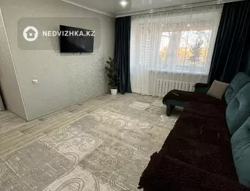 3-комнатная квартира, этаж 2 из 2, 80 м²