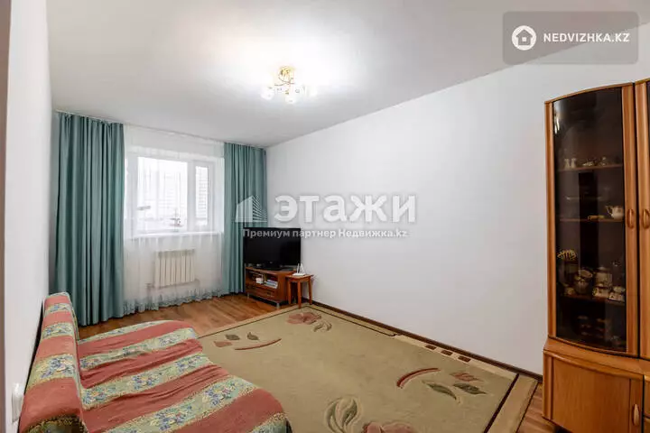 70.4 м², 3-комнатная квартира, этаж 2 из 7, 70 м², изображение - 1
