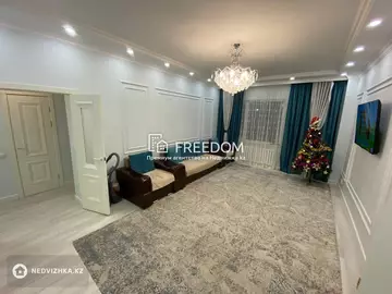 85 м², 3-комнатная квартира, этаж 1 из 12, 85 м², изображение - 1