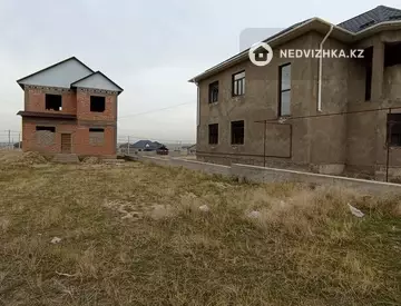 4-комнатный дом, 8 соток, 192 м²