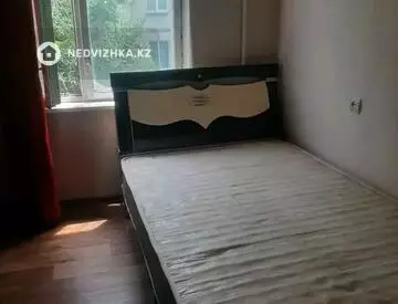 3-комнатная квартира, этаж 4 из 5, 56 м²