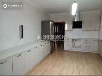 76.8 м², 2-комнатная квартира, этаж 3 из 20, 77 м², изображение - 1