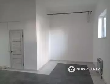 1-комнатная квартира, этаж 1 из 6, 41 м²