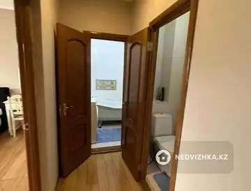 2-комнатная квартира, этаж 8 из 9, 60 м²