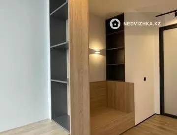 3-комнатная квартира, этаж 2 из 12, 75 м²