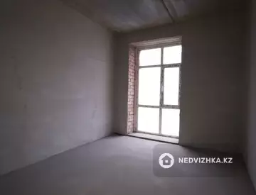 2-комнатная квартира, этаж 7 из 12, 54 м²
