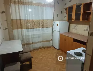 1-комнатная квартира, этаж 8 из 10, 34 м²