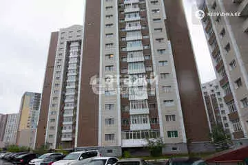 1-комнатная квартира, этаж 14 из 17, 42 м²