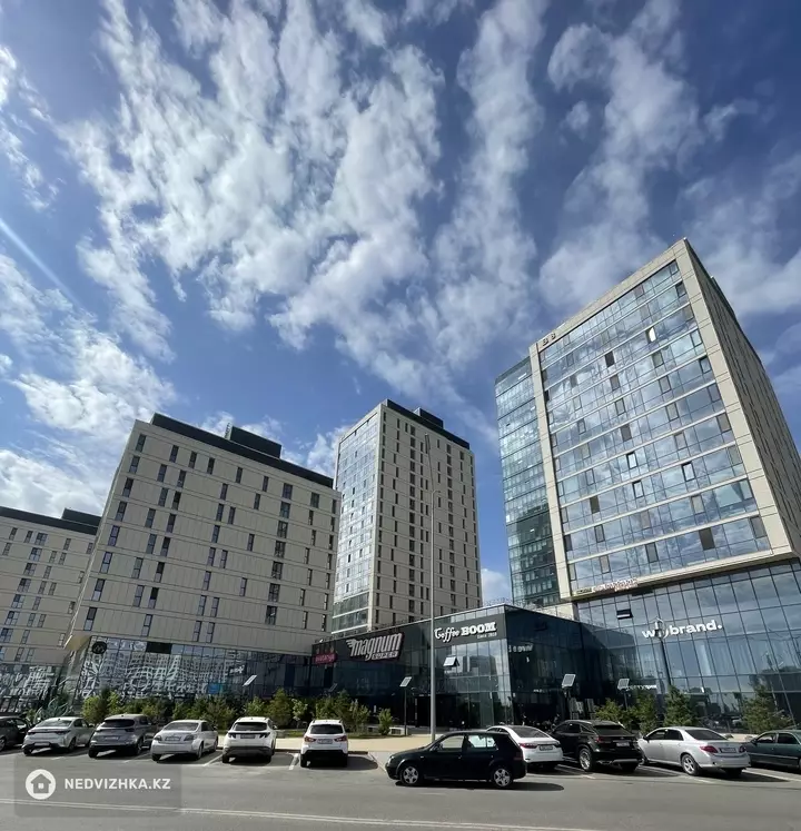 94 м², 3-комнатная квартира, этаж 6 из 18, 94 м², изображение - 1