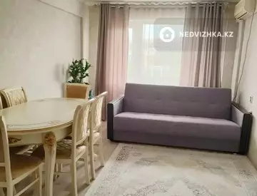 2-комнатная квартира, этаж 3 из 5, 44 м²