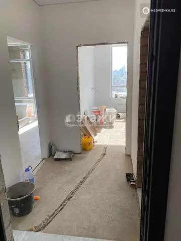 1-комнатная квартира, этаж 8 из 10, 41 м²