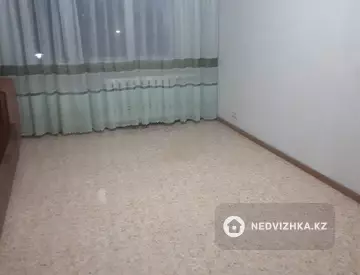 2-комнатная квартира, этаж 4 из 5, 49 м²