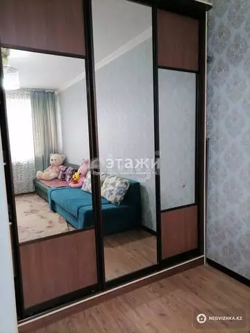 1-комнатная квартира, этаж 10 из 10, 31 м²