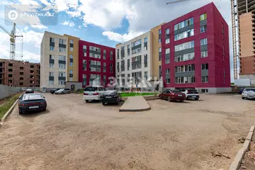 1-комнатная квартира, этаж 3 из 6, 39 м²