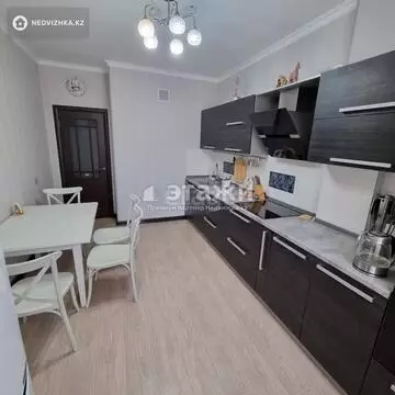 2-комнатная квартира, этаж 9 из 10, 65 м²