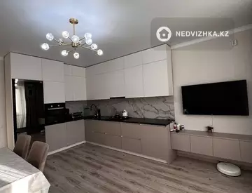 3-комнатная квартира, этаж 8 из 9, 110 м²