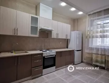 75.6 м², 2-комнатная квартира, этаж 2 из 10, 76 м², изображение - 1