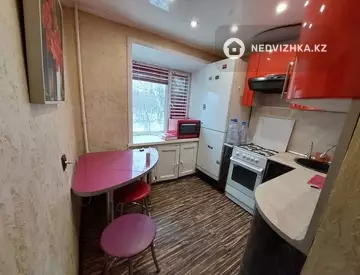 3-комнатная квартира, этаж 2 из 5, 50 м²