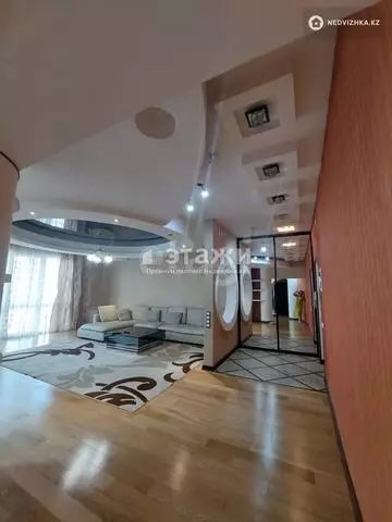 3-комнатная квартира, этаж 6 из 13, 115 м²