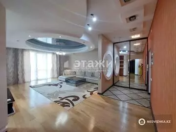 3-комнатная квартира, этаж 6 из 13, 115 м²