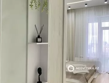 54 м², 2-комнатная квартира, этаж 21 из 21, 54 м², посуточно, изображение - 4