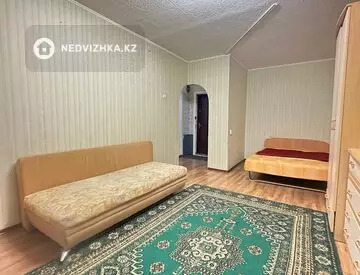 1-комнатная квартира, этаж 4 из 5, 35 м²